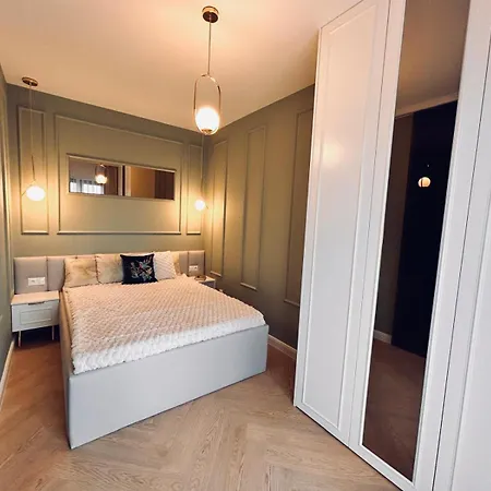 Tespis - Goreckiego 19 Next To Strefa Kultury - Spodek, Nospr, Mck * Katowice