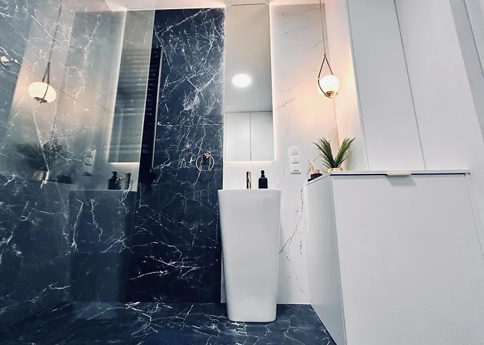 Tespis - Goreckiego 19 Next To Strefa Kultury - Spodek, Nospr, Mck * Katowice